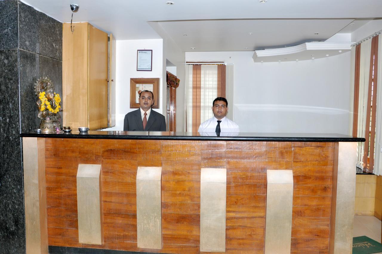 Hotel Rajsangam International Badami Exterior foto